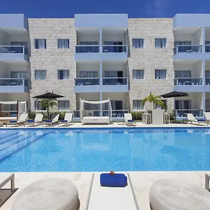 4* Hotel Whala!urban
